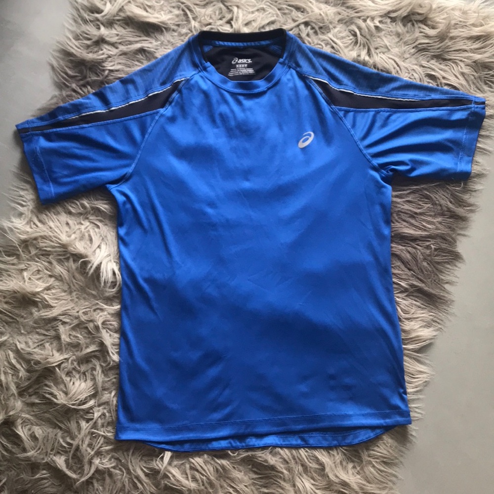 🔺FINAL SALE!!🔺Men’s ASICS Compression Training Shirt - M